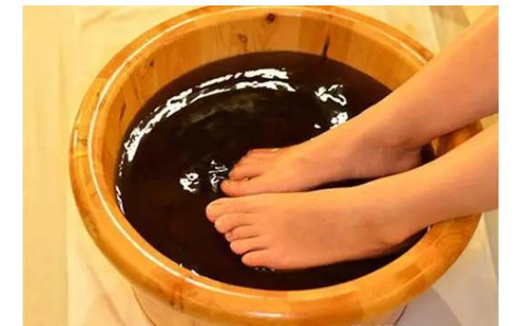 八角是辛辣刺激食物嗎？八角可以泡腳嗎？