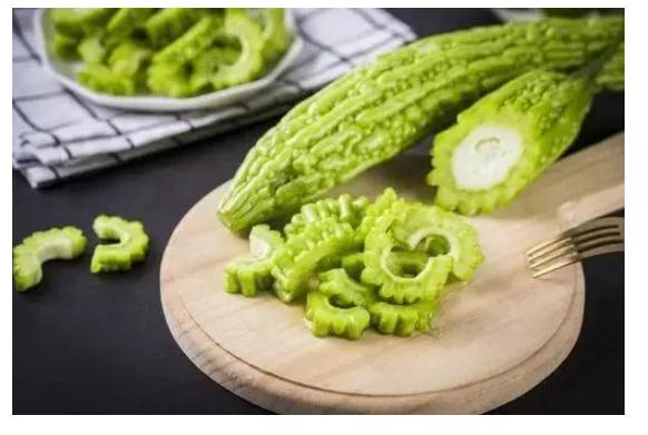 孕婦可以吃苦瓜嗎？孕婦吃苦瓜好嗎？