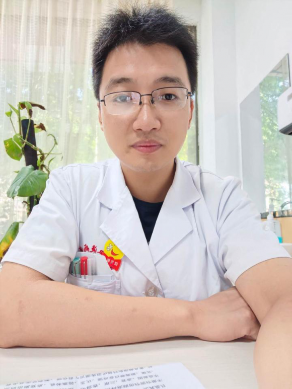 “閆宗清醫(yī)生”微信公眾號：專攻血小板減少，科普助力患者康復