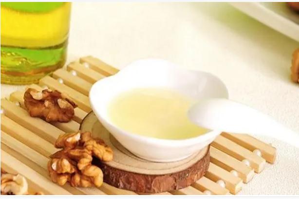 核桃油能炒菜嗎？幾斤核桃出一斤核桃油？