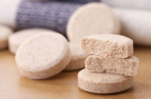 牛奶和鈣片可以一起吃嗎 牛奶鈣片一起吃多少
