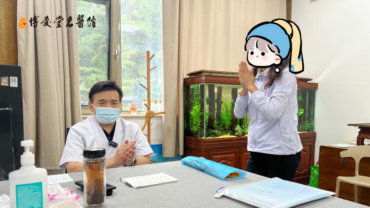 北京治療結(jié)節(jié)哪個(gè)專(zhuān)家好，博愛(ài)堂西站館李國(guó)戩“不手術(shù)”亦能消結(jié)節(jié)！
