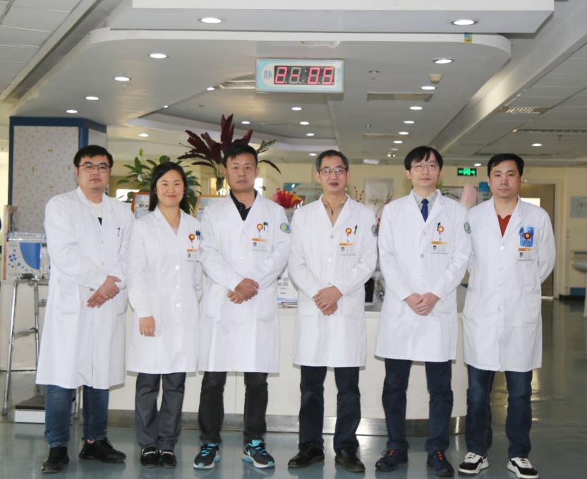 《關(guān)愛更年期泌尿健康，龐棟主任團隊在行動》