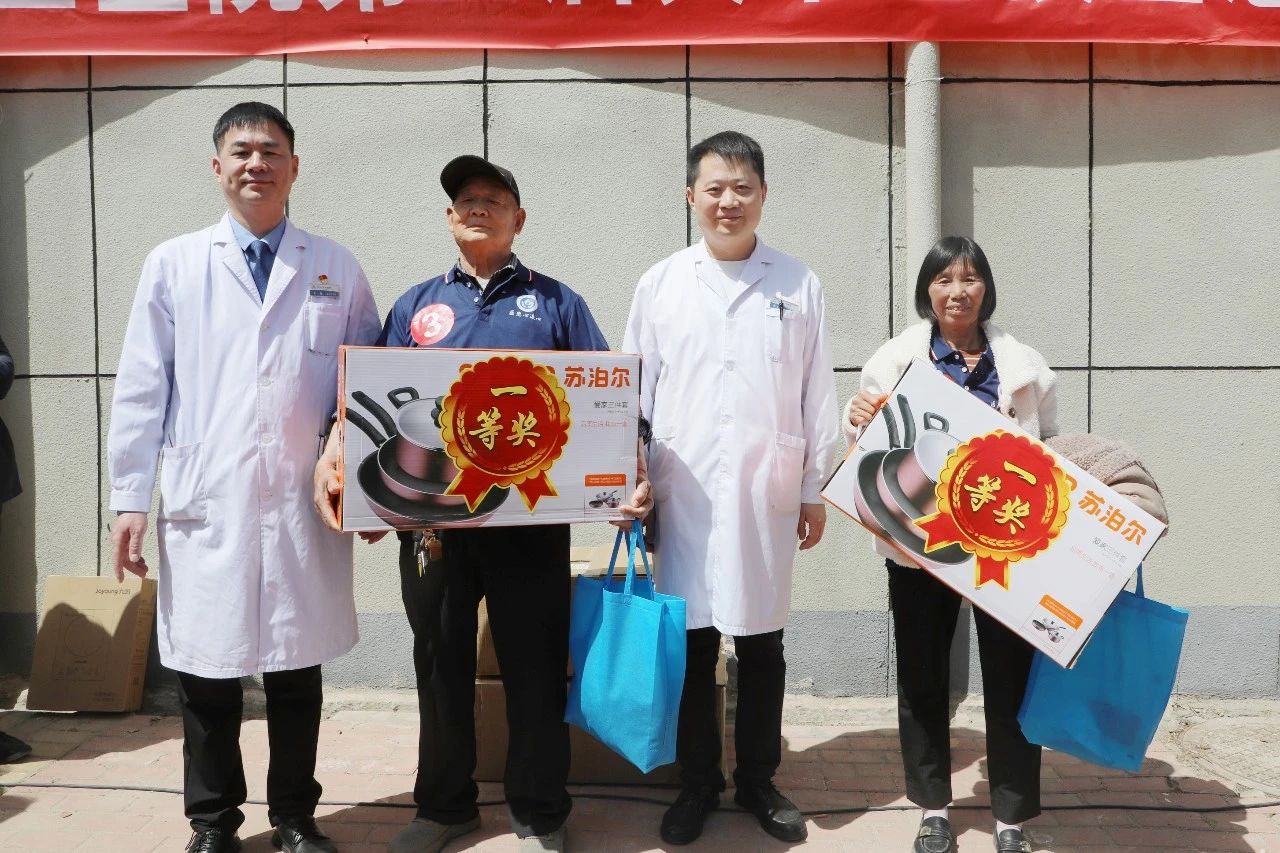 0caf237aefd2235ee5f6137924948ab4.jpg